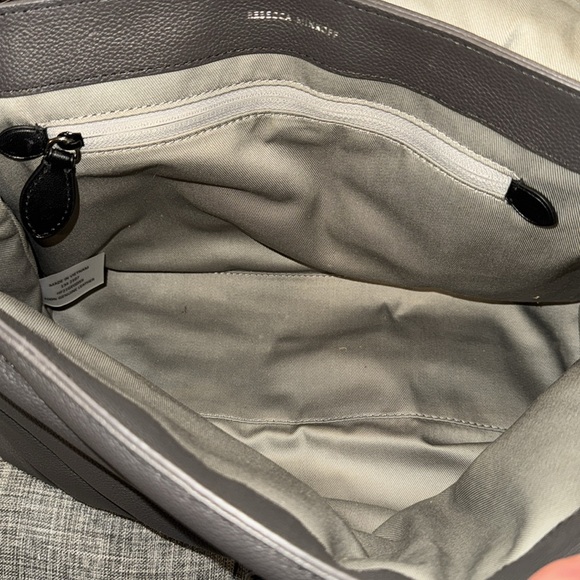 Rebecca Minkoff Extra Large Chevron Gray Leather Quilted Shoulder Bag - Picture 11 of 17